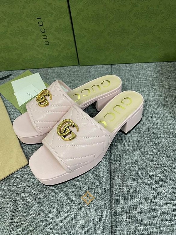 Gucci Women's Slippers 37